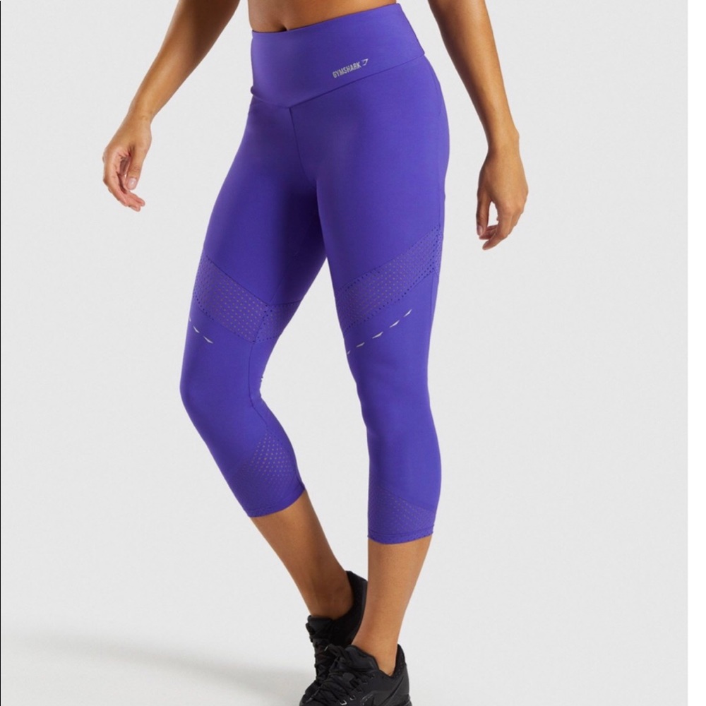 Gymshark pro perform crop leggings